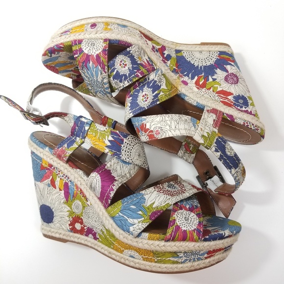 Hush Puppies Shoes - HUSH PUPPIES | wedge sandals sz 8 GUC